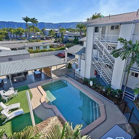 Cocos Holiday Apartments Trinity Beach Εξωτερικό φωτογραφία